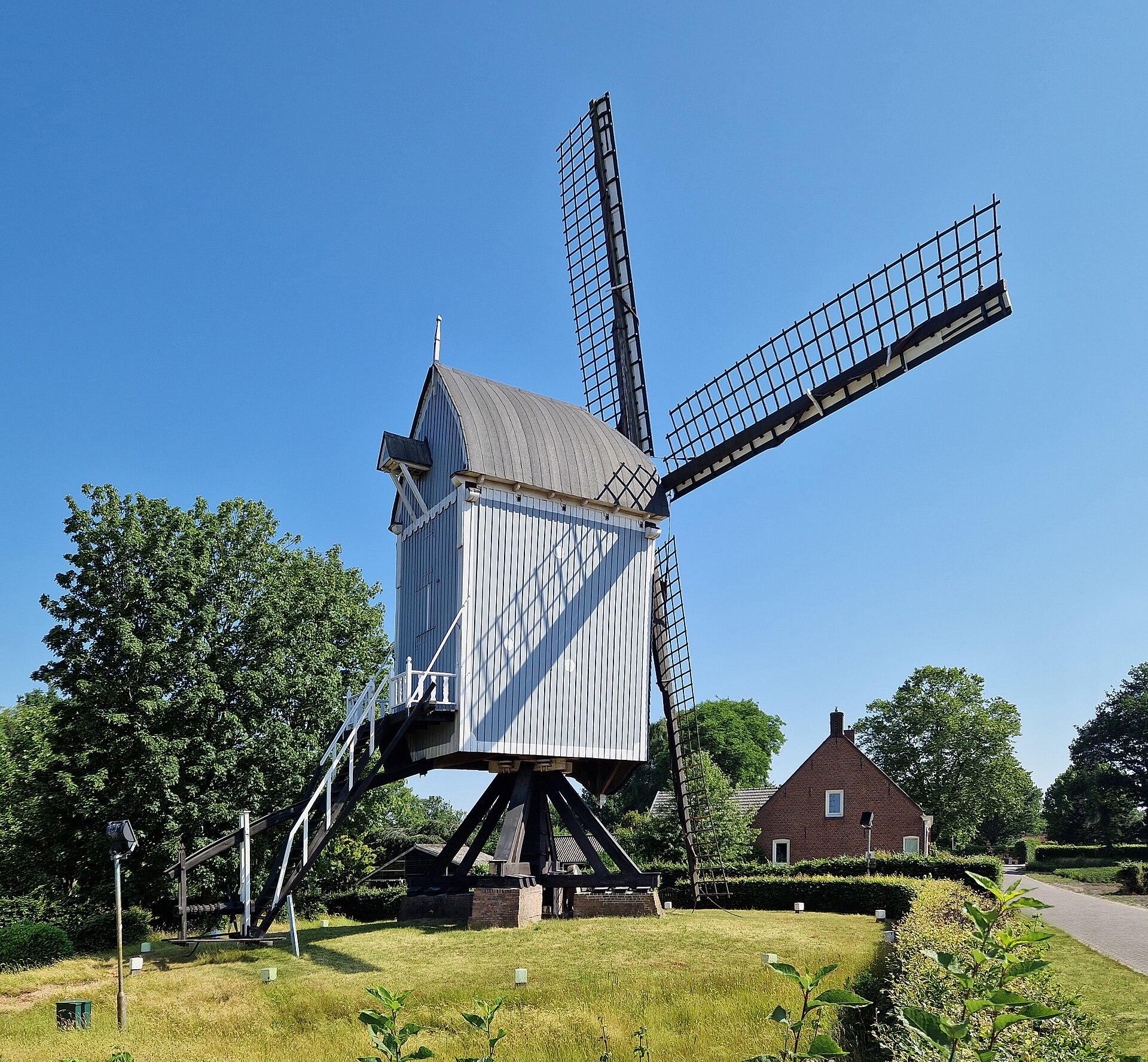 Lokale omgeving van Zundert als lokaal beeld bij website laten maken Zundert