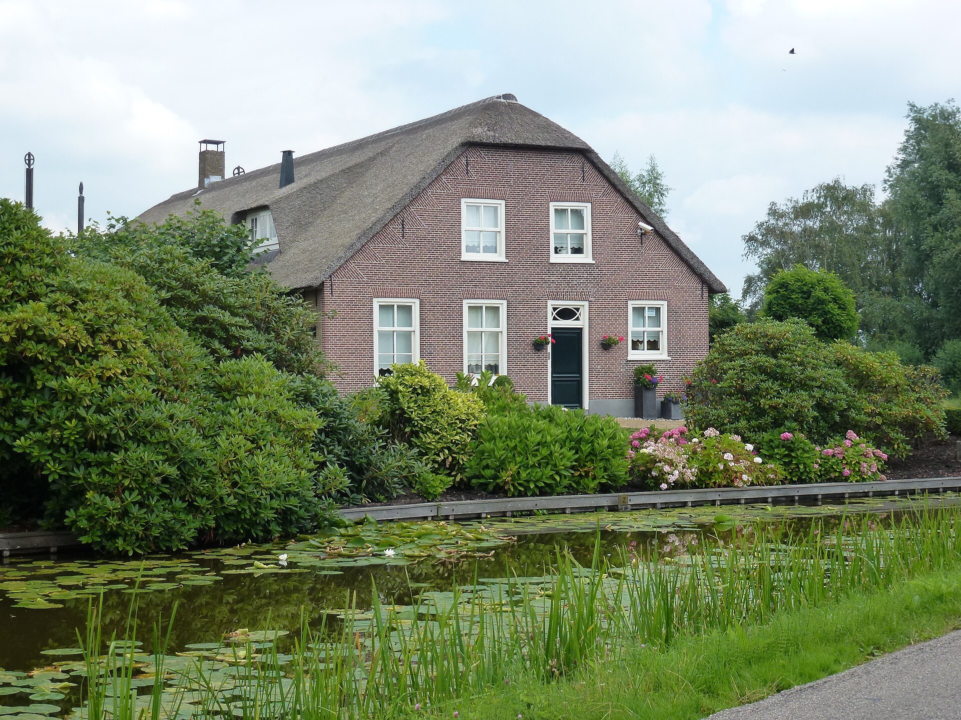 Website laten maken Reeuwijk – lokale webdesign master Lokaal beeld van Reeuwijk bij website laten maken en webdesign Reeuwijk