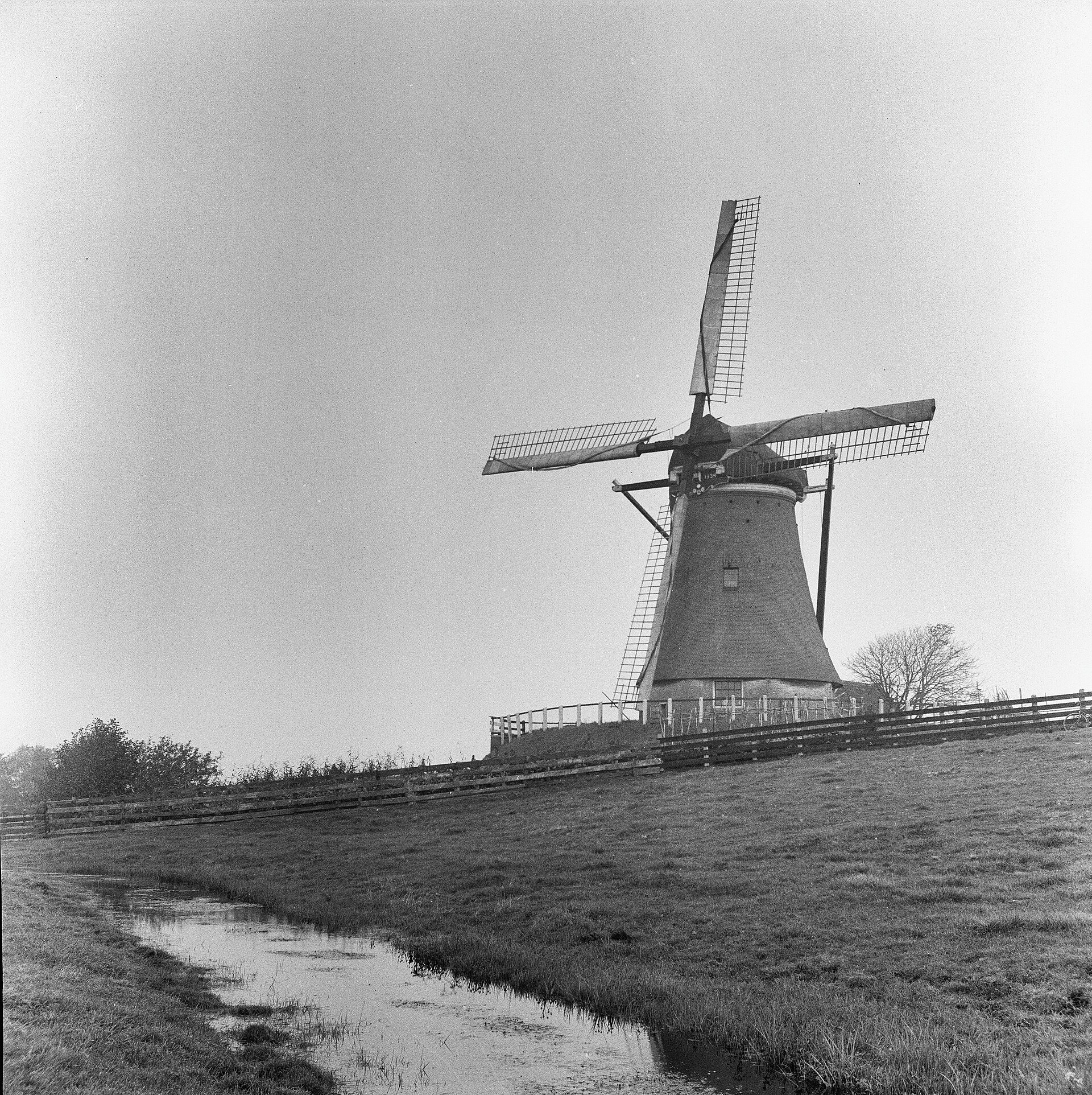Website laten maken Roelofarendsveen – lokale omgeving Lokale omgeving van Roelofarendsveen als lokaal beeld bij website laten maken Roelofarendsveen